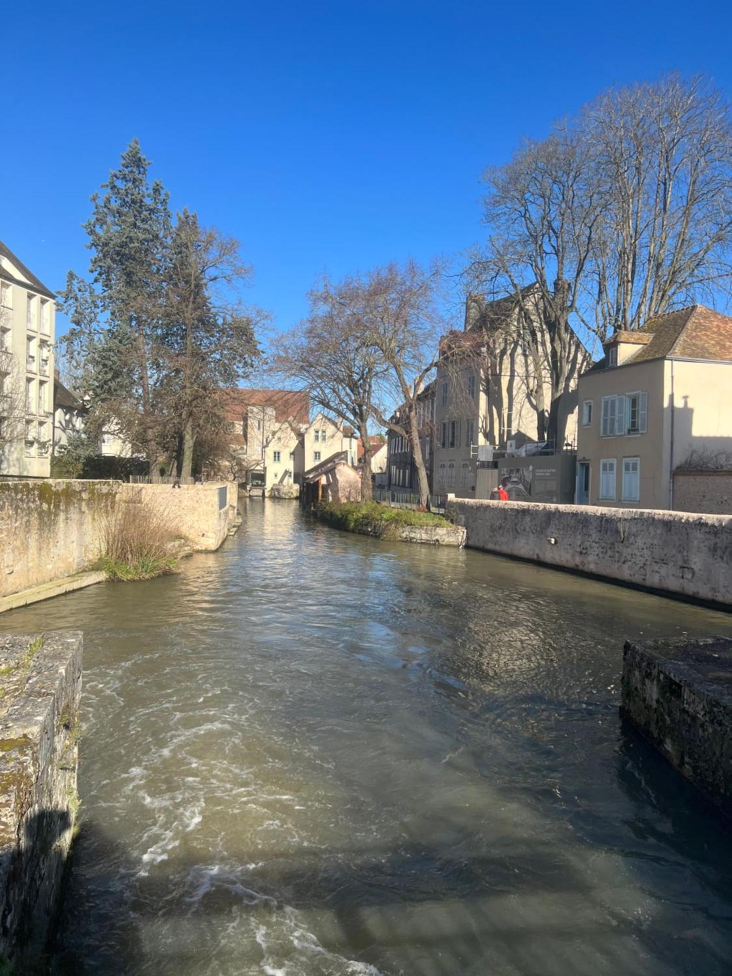T3 De 55M2 Au Centre De Chartres Avec Parking公寓 外观 照片